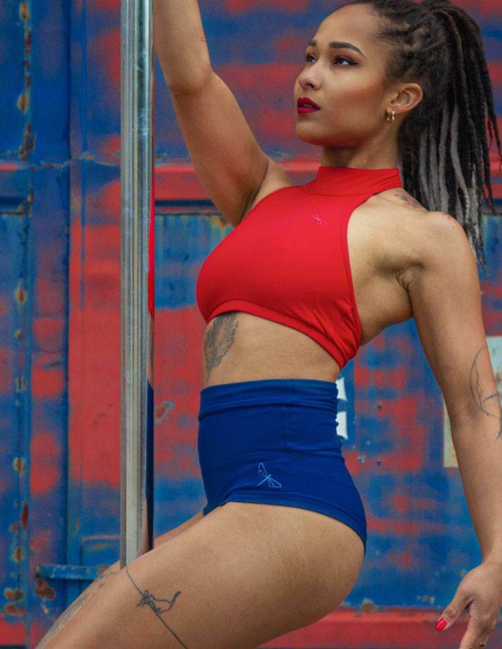 Halter Neck Sports Bra – Lisette